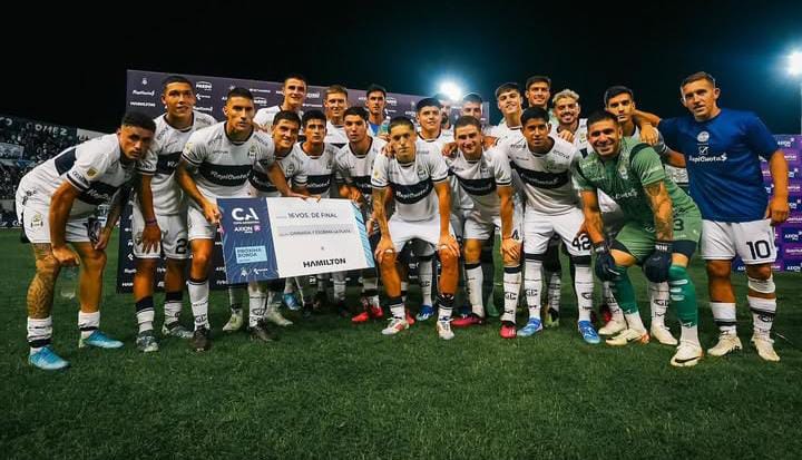 CON MANU PANARO COMO TITULAR, GIMNASIA AVANZÓ EN LA COPA ARGENTINA